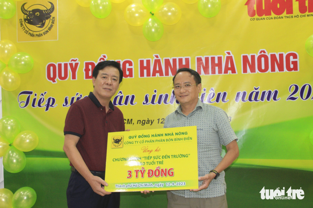 'Nghị lực tân sinh viên nghèo tiếp sức chúng tôi nỗ lực làm việc'