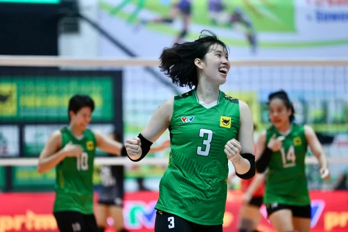 Giải bóng chuyền nữ quốc tế VTV 9 - Bình Điền: Thăng hoa cảm xúc Giải bóng chuyền nữ quốc tế VTV 9 - Bình Điền: Thăng hoa cảm xúc